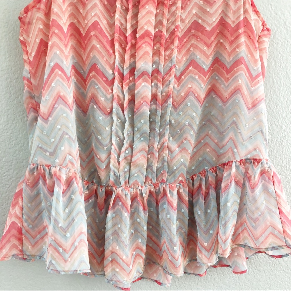 Elle Multi Color Zig Zag Patterned Sleeveless Top - image 3